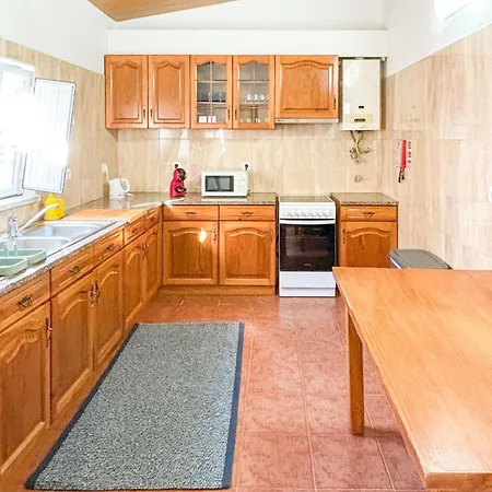 Holiday home Casinha Da Serra